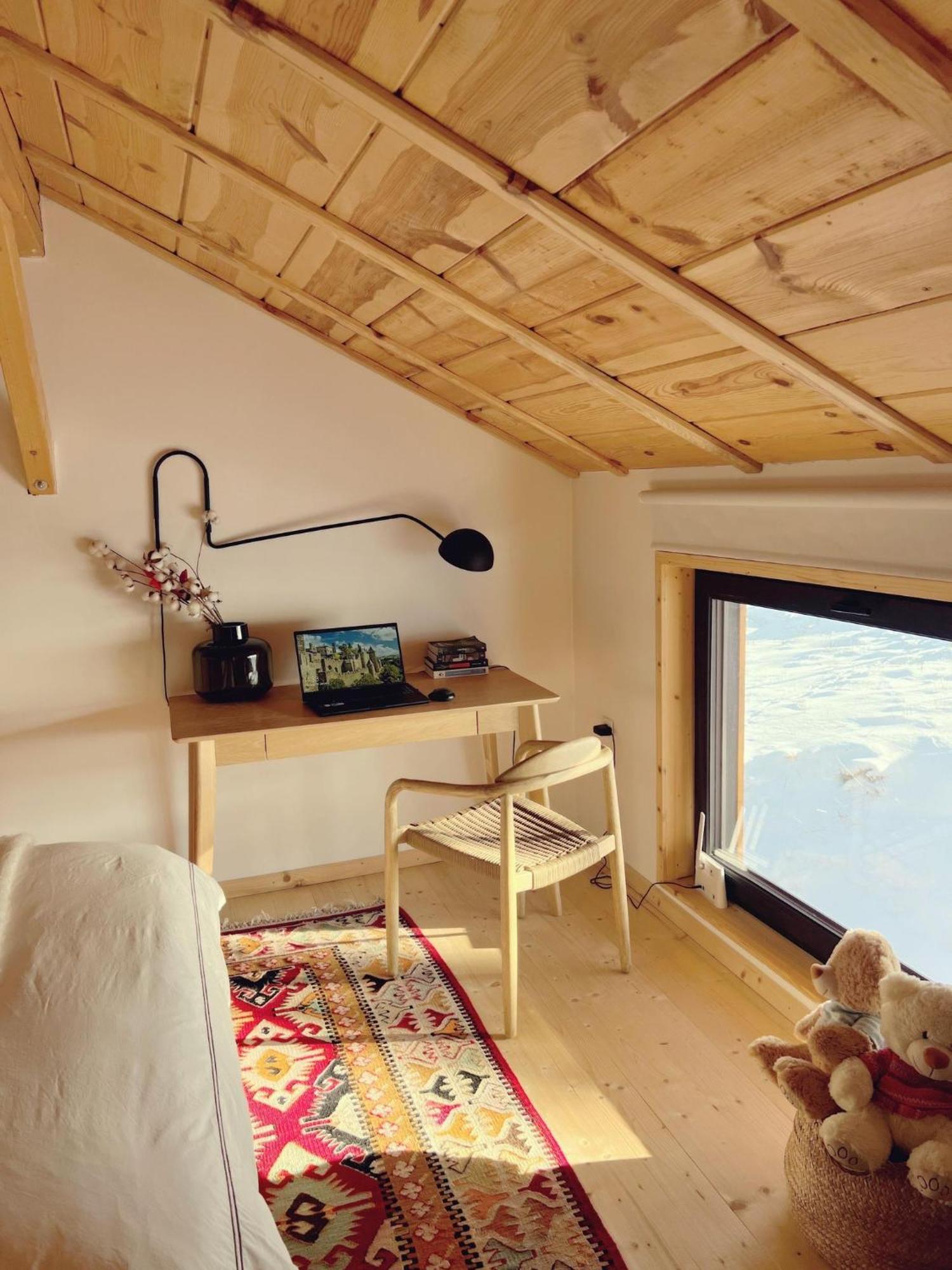 Chalet Forestia - Modern With Hot Tub And Sauna Dealu Negru